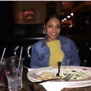 Meet your Posher, Gabrielle